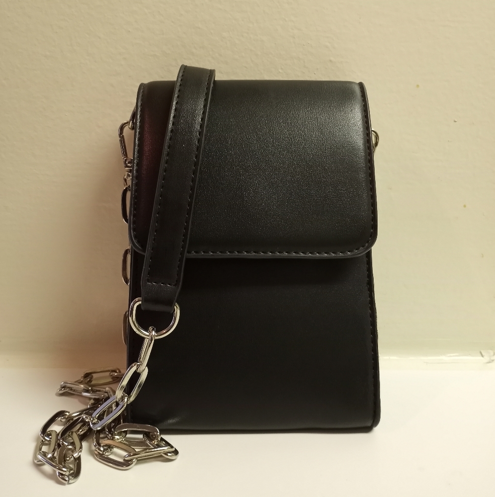 Phone crossbody bag